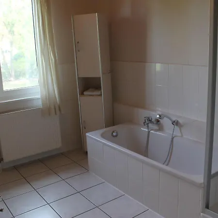 Luxurioese In Mit Garten شقة