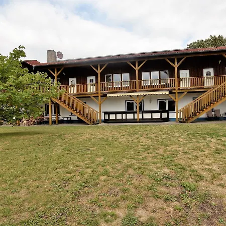 Luxurioese In Mit Garten *