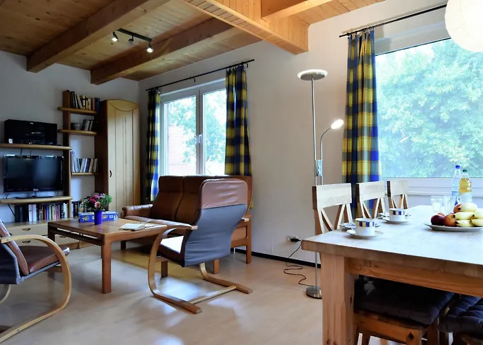 Luxurioese In Mit Garten Boddin