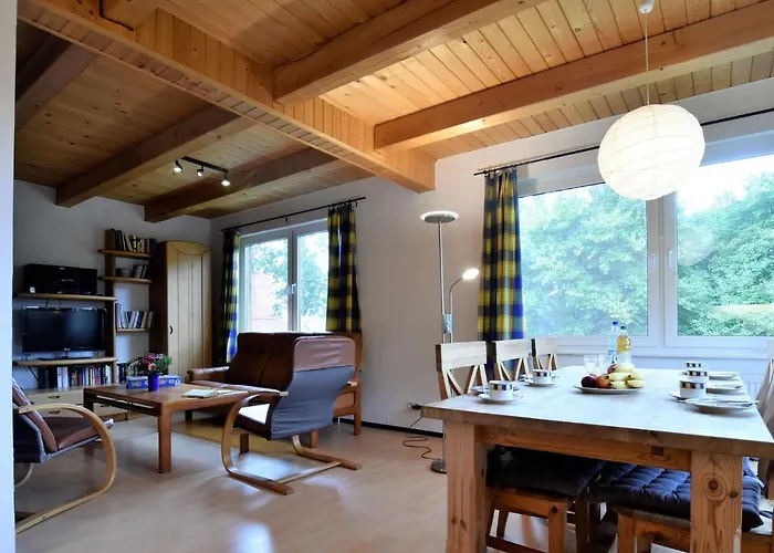 Apartment Luxurioese In Mit Garten